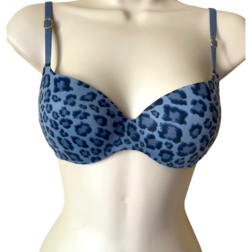 Victoria s secret size 32B/E70